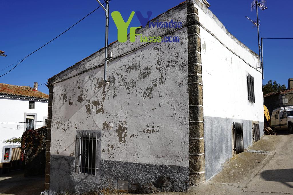 Ref.- 21029 Casa de pueblo en venta, Valdelacasa