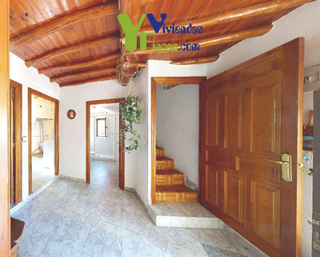 Ref.- 21029 Casa de pueblo en venta, Valdelacasa