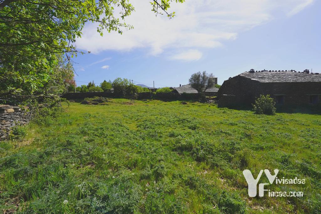 Ref.- 26015 Terreno en venta, Campillo de Ranas