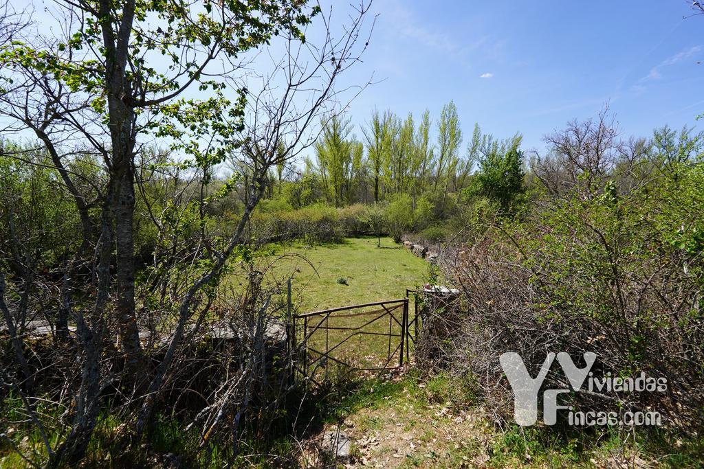 Ref.- 23025 Terreno rústico en venta, Campillo de Ranas