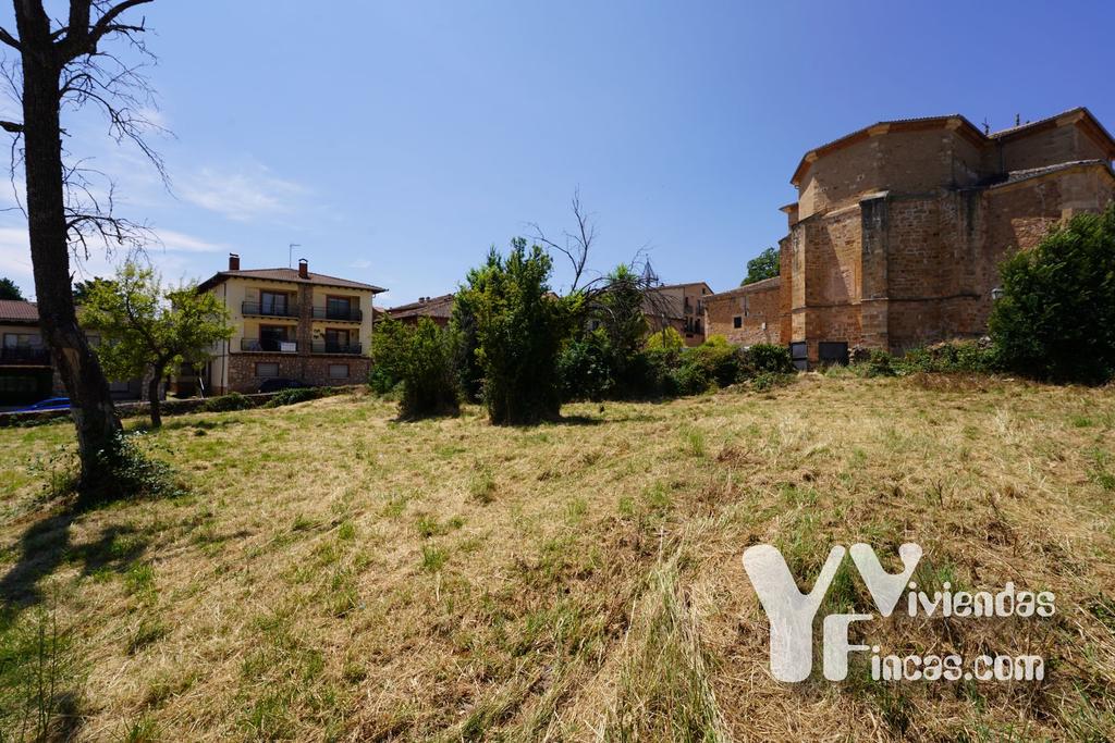 Ref.- 24004 Terreno en venta, Riaza