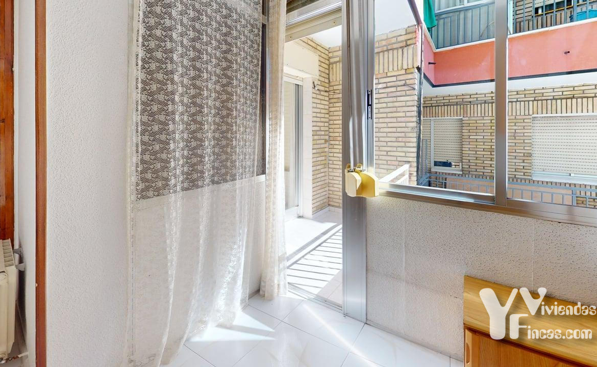 Piso-en-calle-Pizarro-n-8-Getafe-Madrid-Bedroom (1)